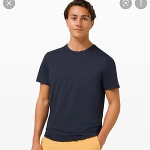 Lululemon fundamental T navy blue (free shipping!!)